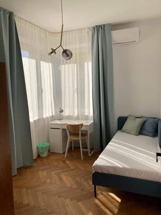 Apartament Z Klimatyzacja Krasków Exterior foto