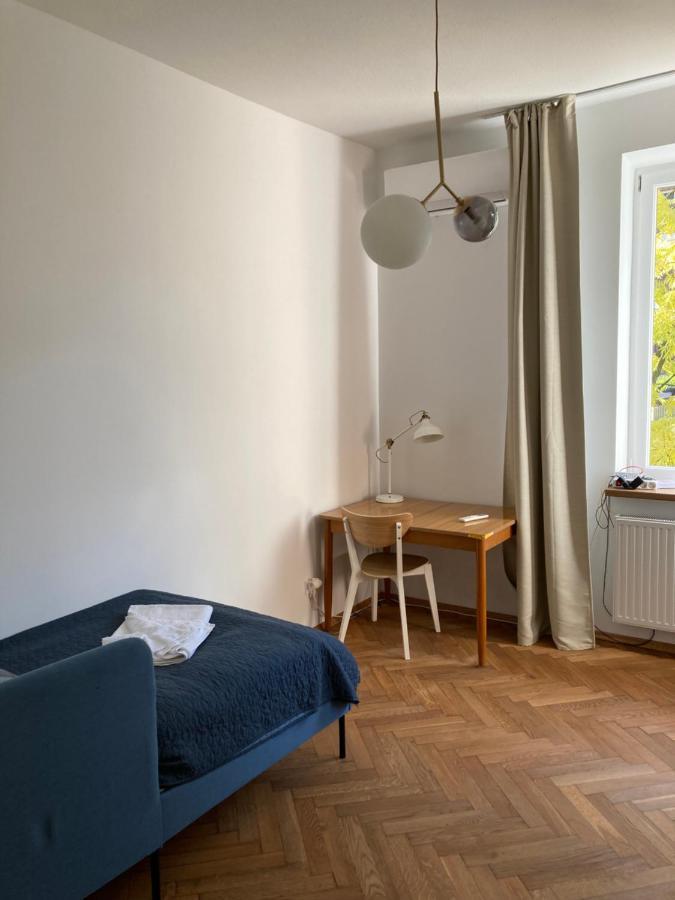 Apartament Z Klimatyzacja Krasków Exterior foto