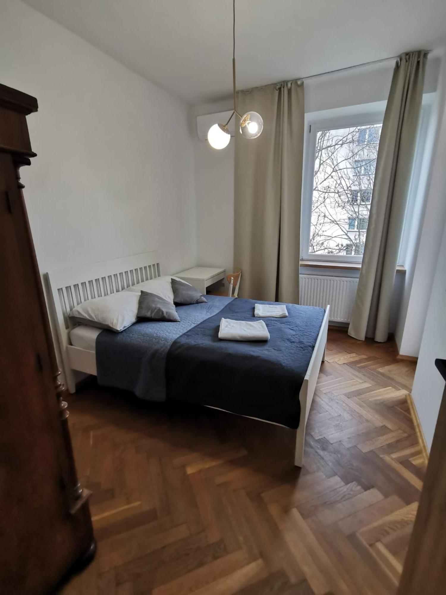 Apartament Z Klimatyzacja Krasków Exterior foto